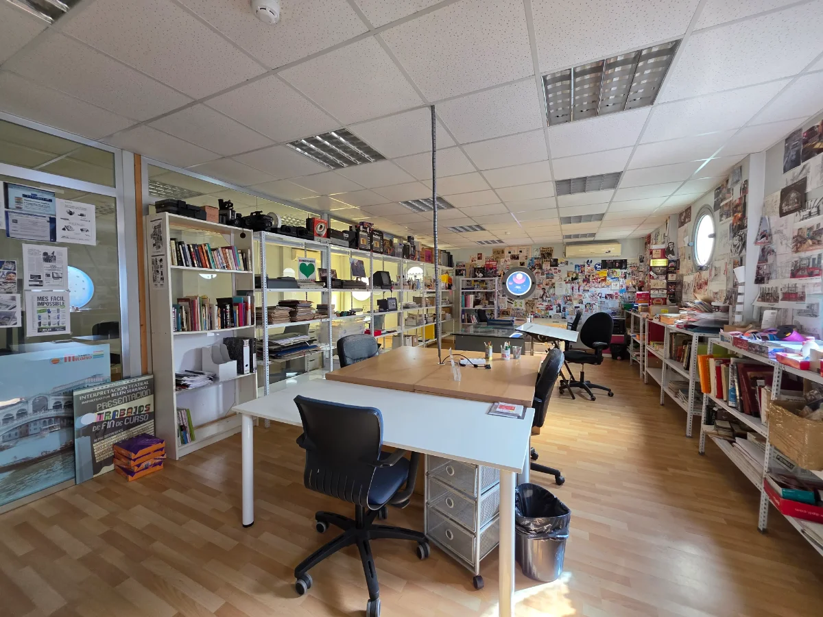 oficinas de producción — Squirrel Studio Space