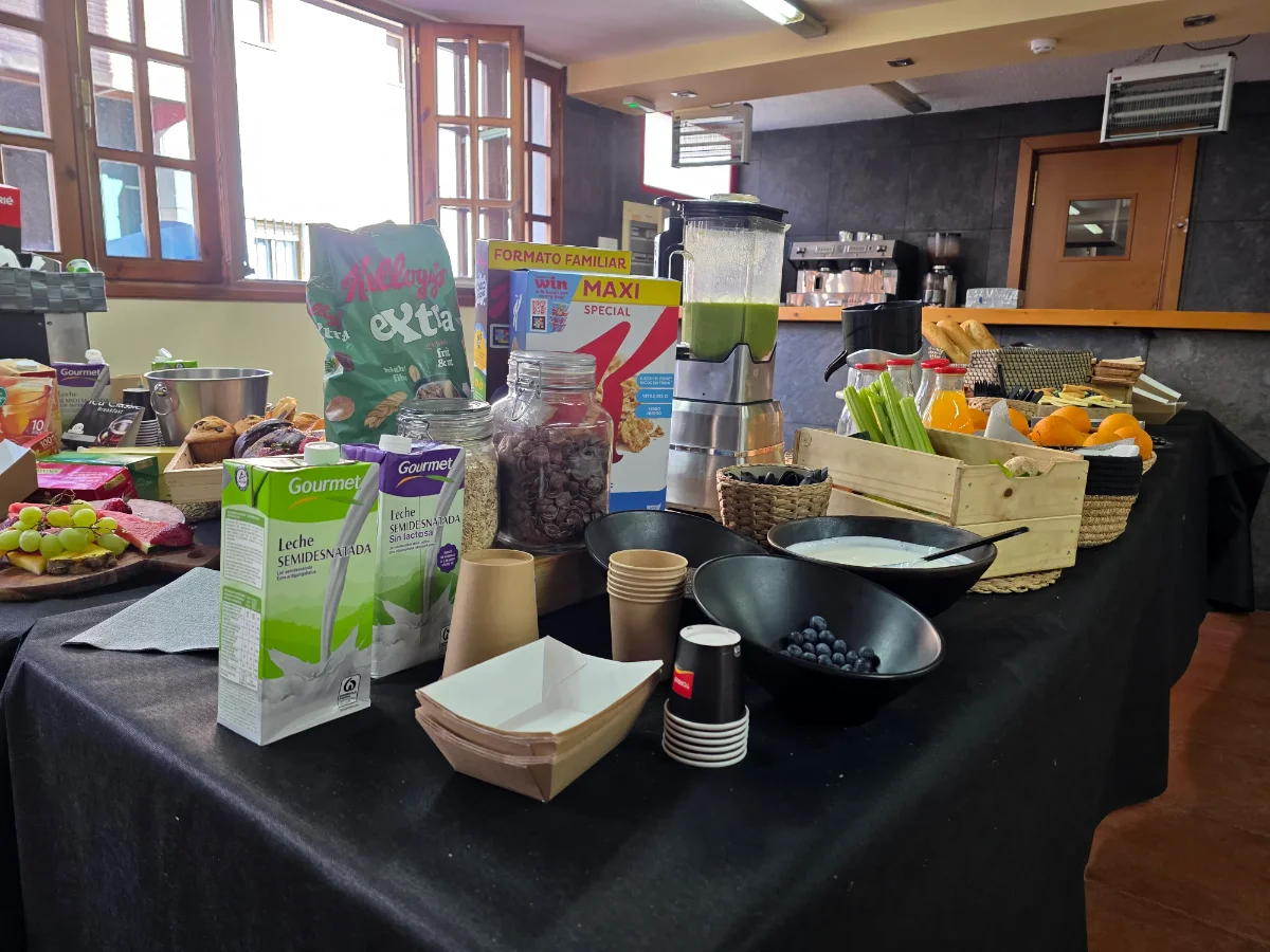 comedor — Squirrel Studio Space